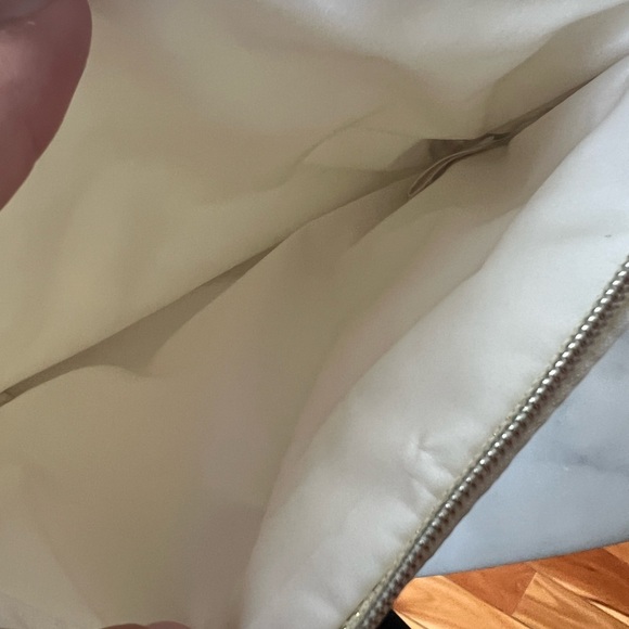 Chanel Coco Mademoiselle Cosmetic Case - Picture 5 of 6